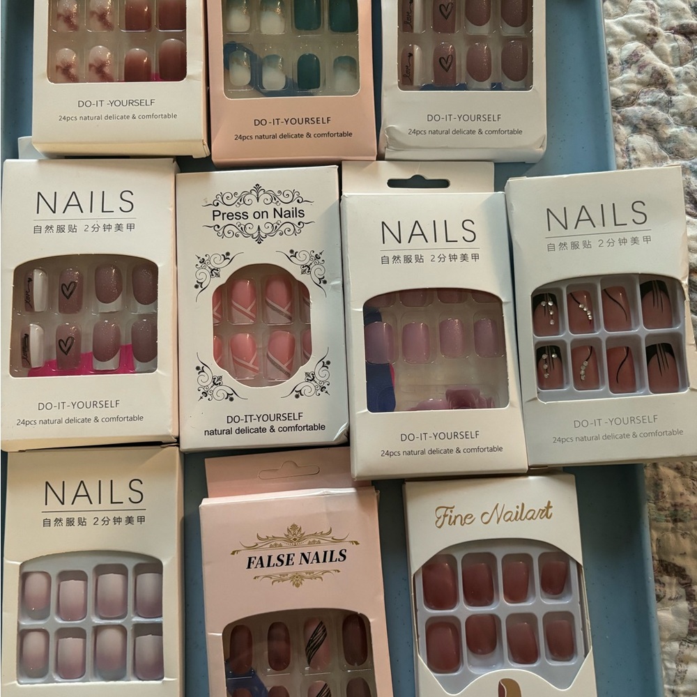 💕10 Sets Brand New Press On Nails 💅💕💕
